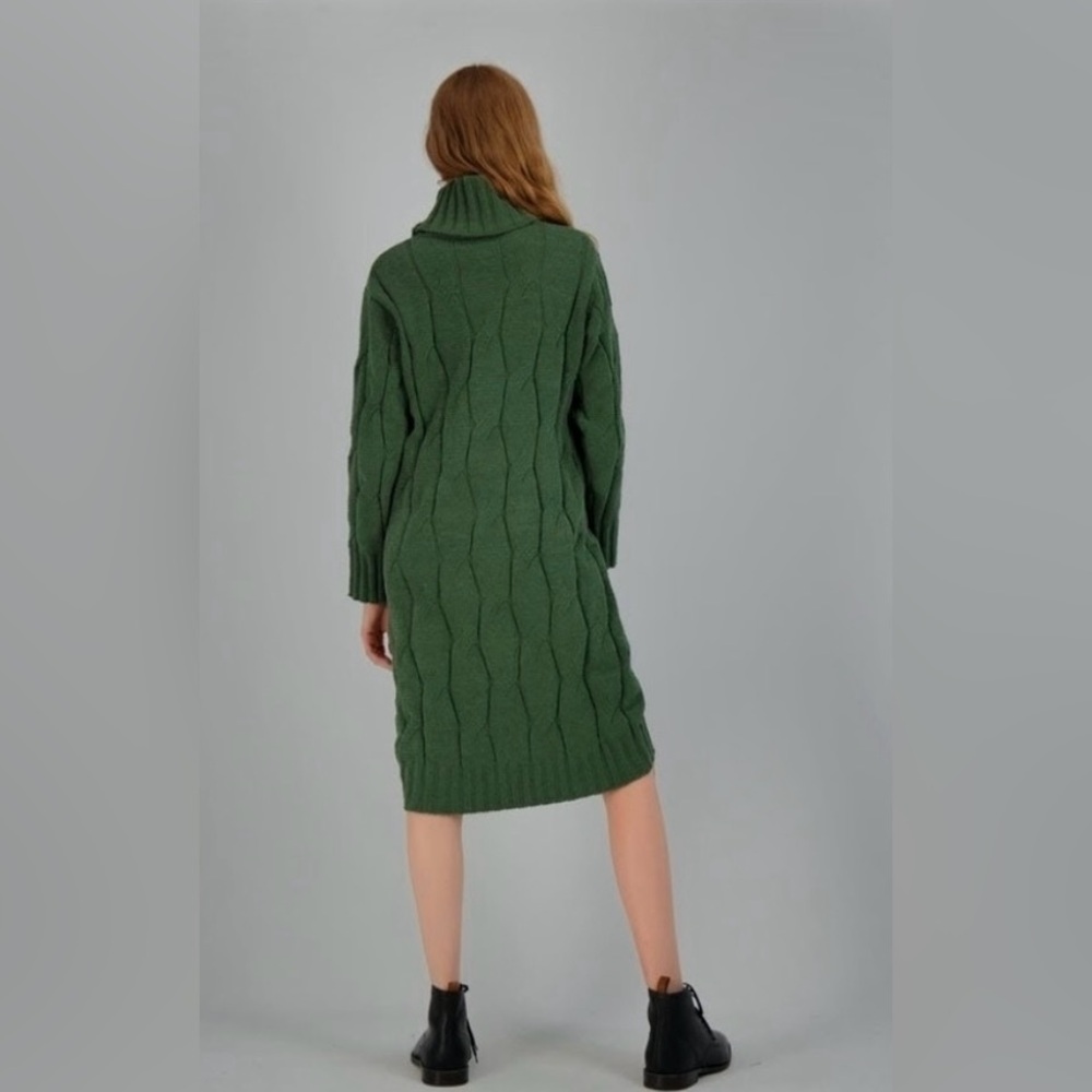 STITCHDROP Chenille Cable Knit Sweater Dress, Sz M - Picture 2 of 15